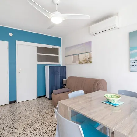 Petite Maison Proche 3 Etoile 3* קאנט אן רוסיון