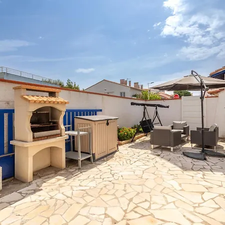 Petite Maison Proche 3 Etoile מלון 3*